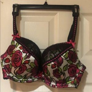 Cacique Brand 38-DD underwire, lined Bra